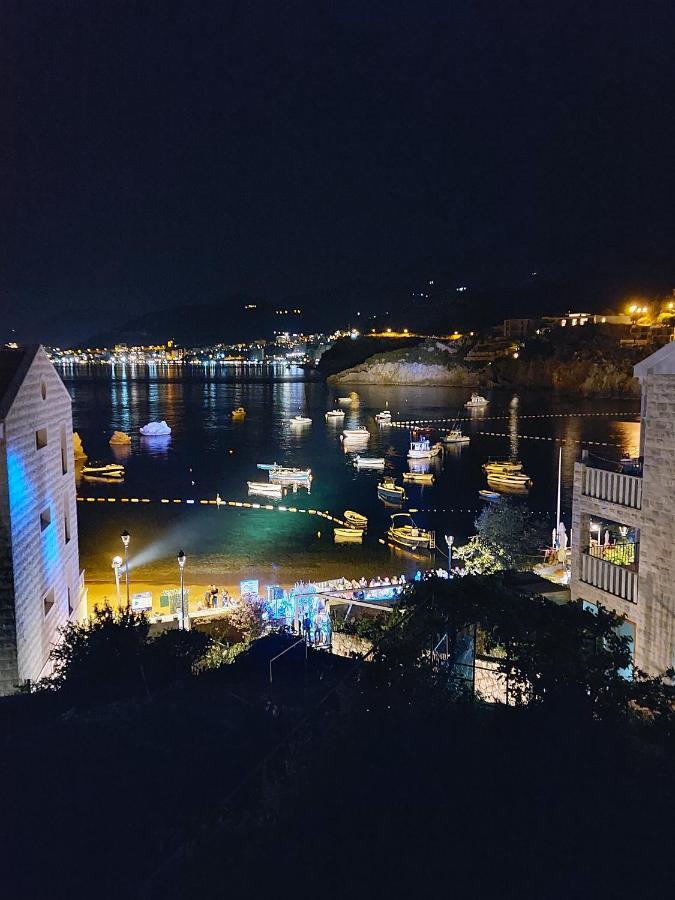 Apartment Sara With Seaview บุดวา ภายนอก รูปภาพ